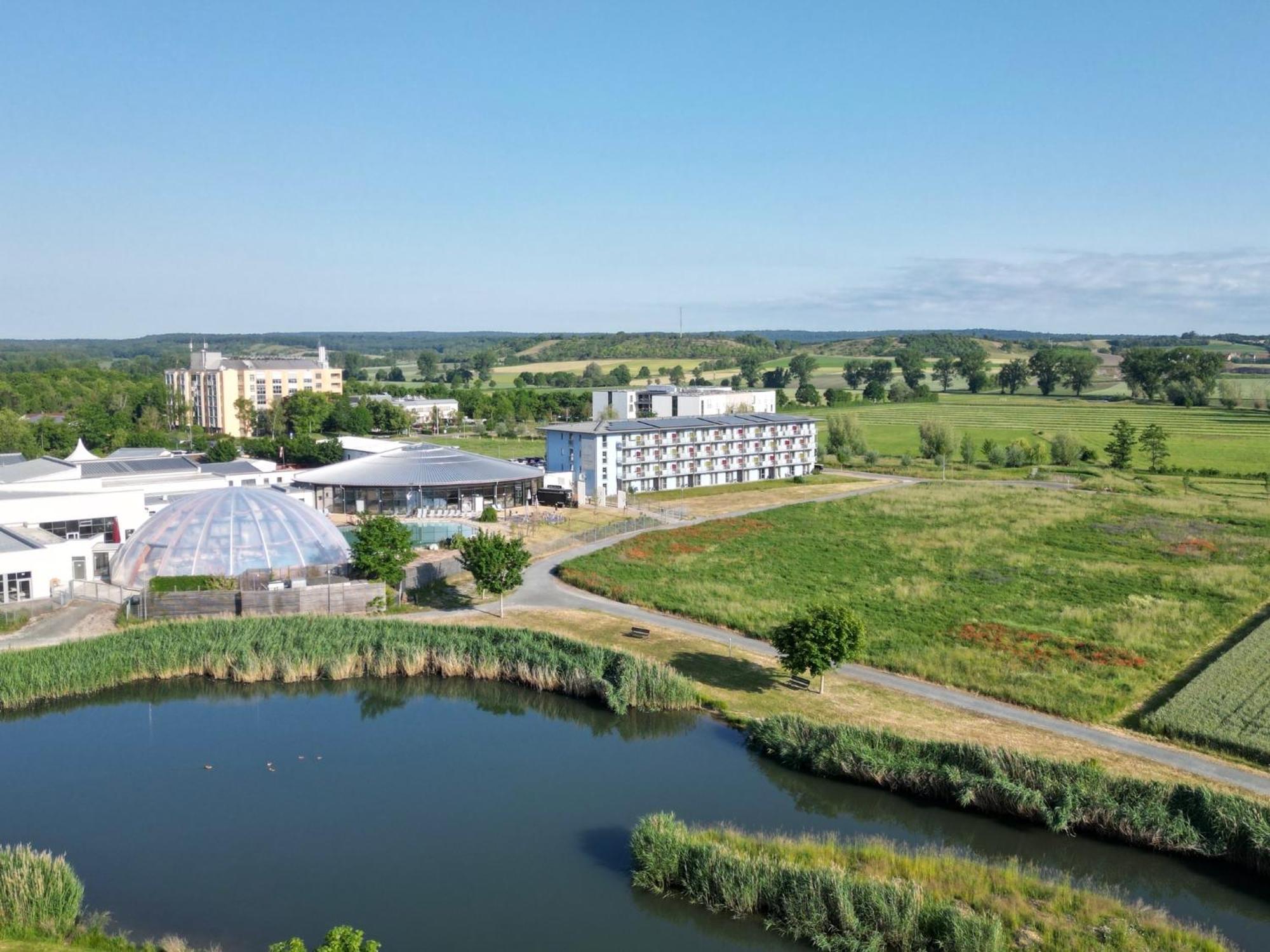 Vital Hotel An Der Therme Gmbh Bad Windsheim Buitenkant foto