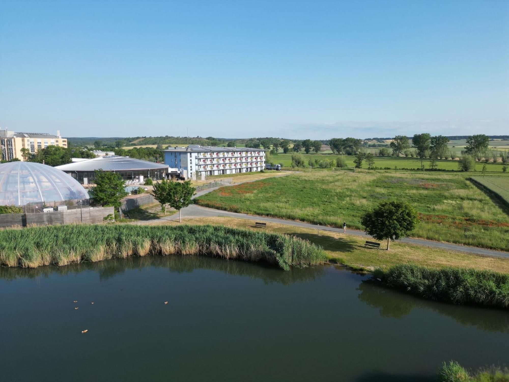 Vital Hotel An Der Therme Gmbh Bad Windsheim Buitenkant foto